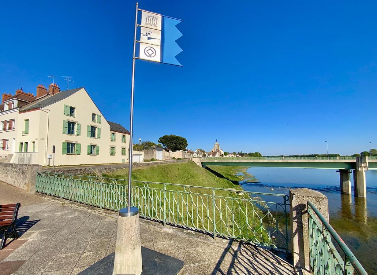 La Vue Loire Maison Saint-Denis-de l'Hotel ภายนอก รูปภาพ